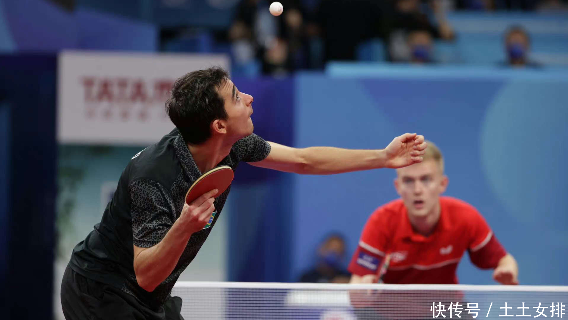 费兰在场上 费兰在场上