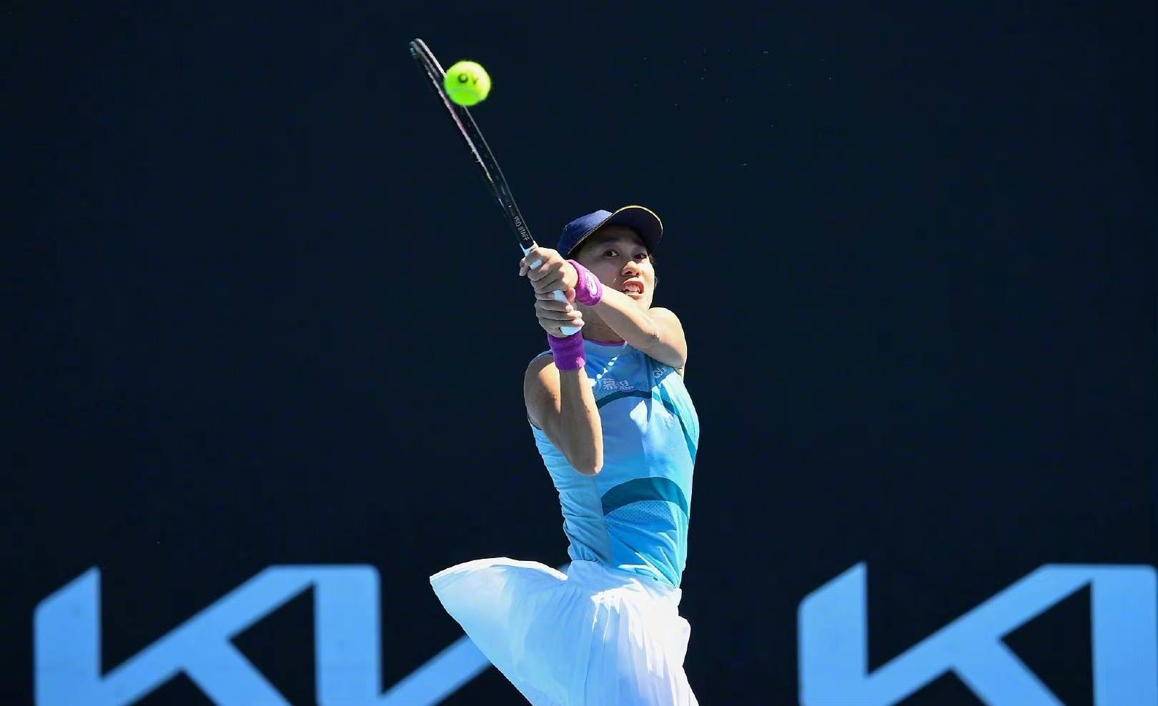 一位巴黎球 一位巴黎球