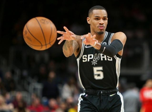 年轻中场 年轻中场